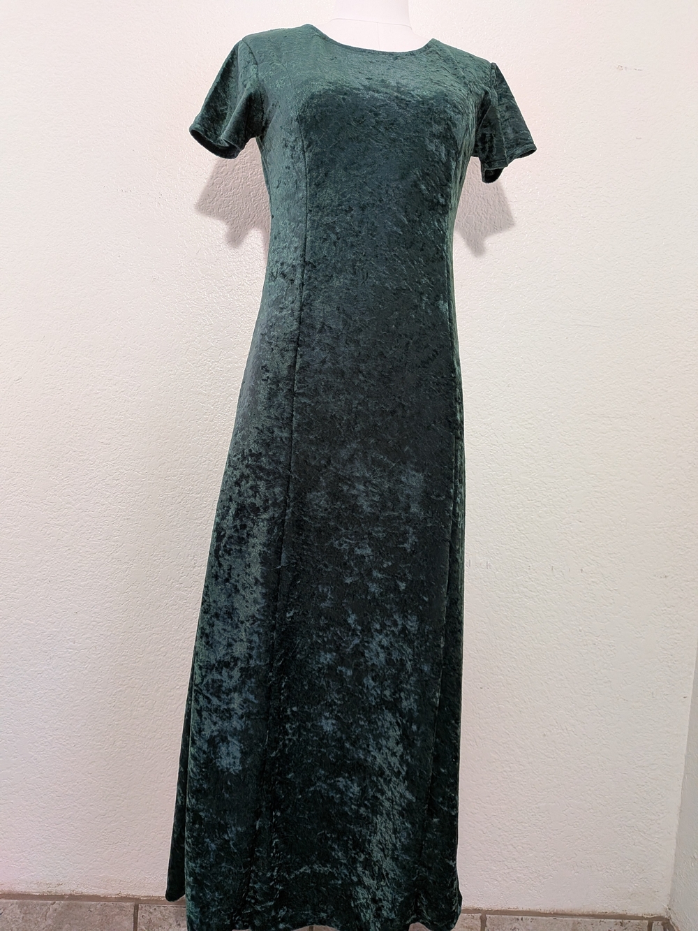 Handmade By Phoung Liam Women's Dark Green Velvet Maxi Dress Size Medium